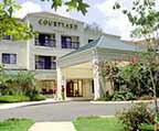 Court Yard Waukegan
